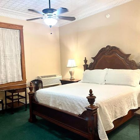 The Eastland Historic Hotel- Imperial Room Esterno foto